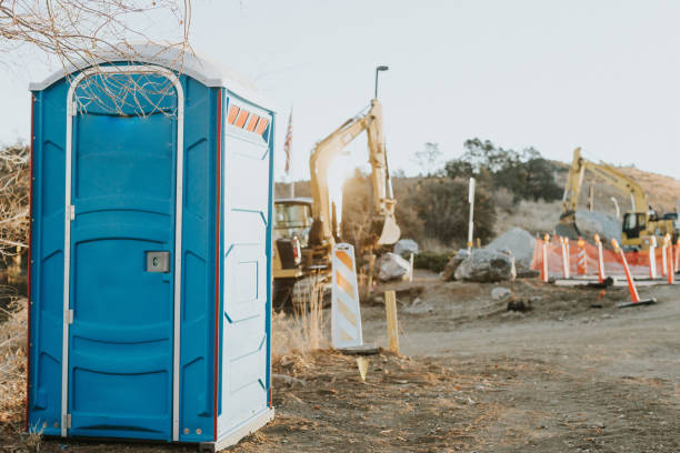 Best Portable bathroom rental  in Frostproof, FL