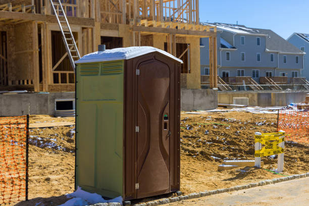 Best Porta potty delivery and setup  in Frostproof, FL