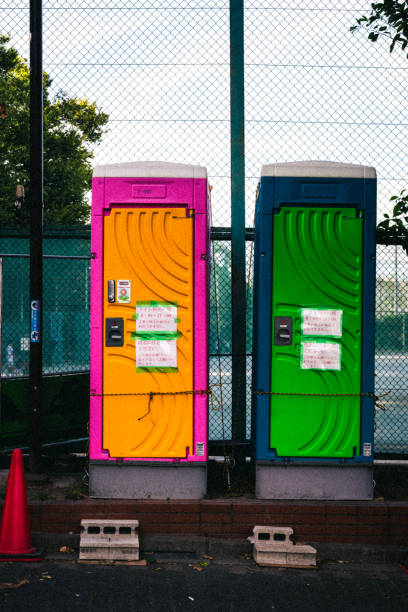 Portable Toilet Options We Offer in Frostproof, FL